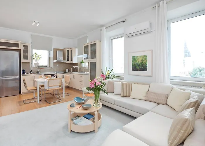 Corfu River Loft アパート